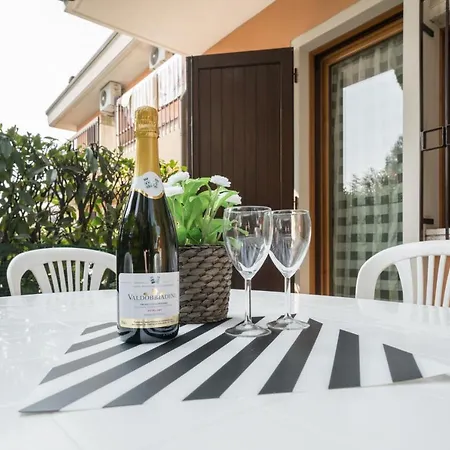 Apartman Gardappartamenti Sorgente Pool *