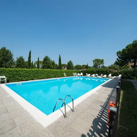Apartman Gardappartamenti Sorgente Pool